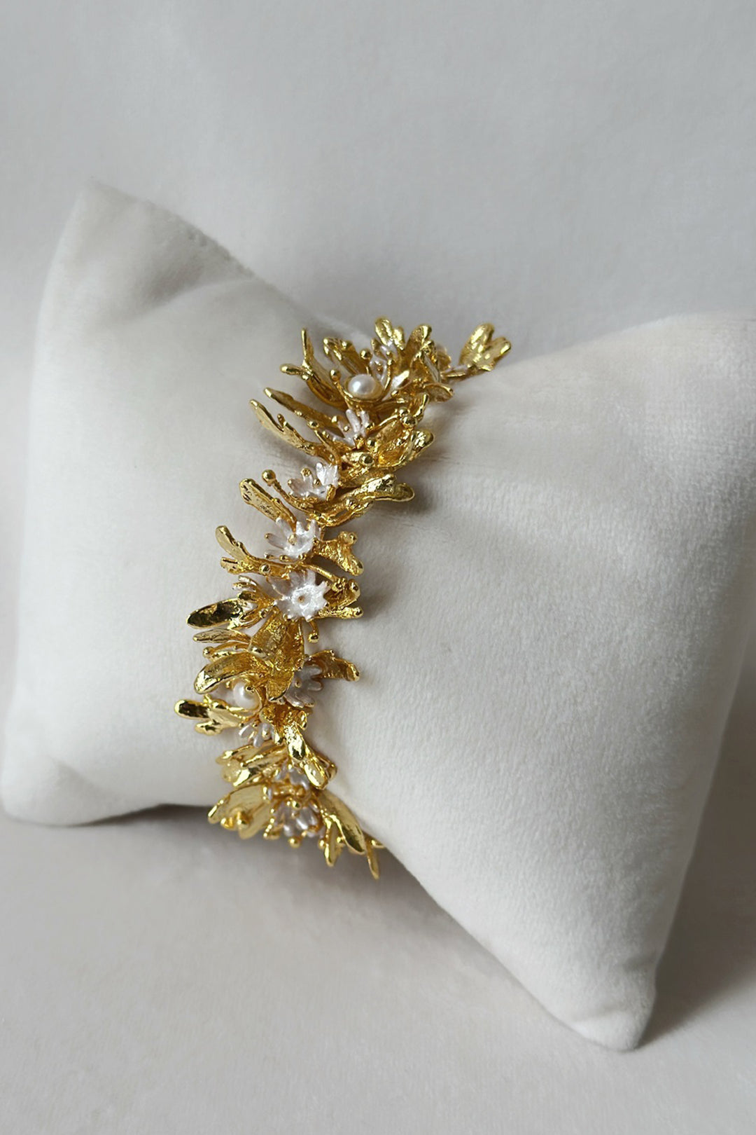 Figmenterie Floral Trail Bangle