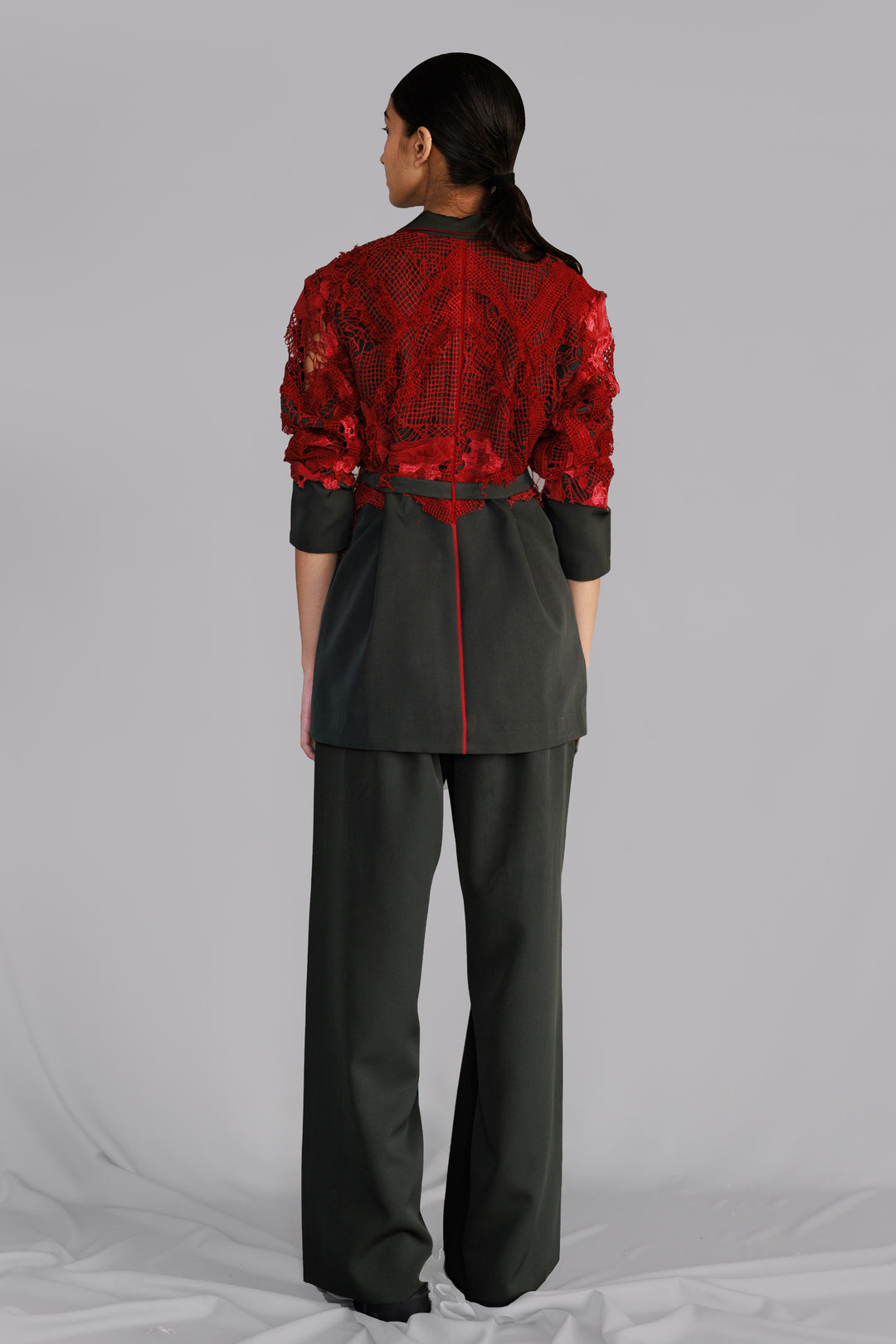 Red map embroidery coat set