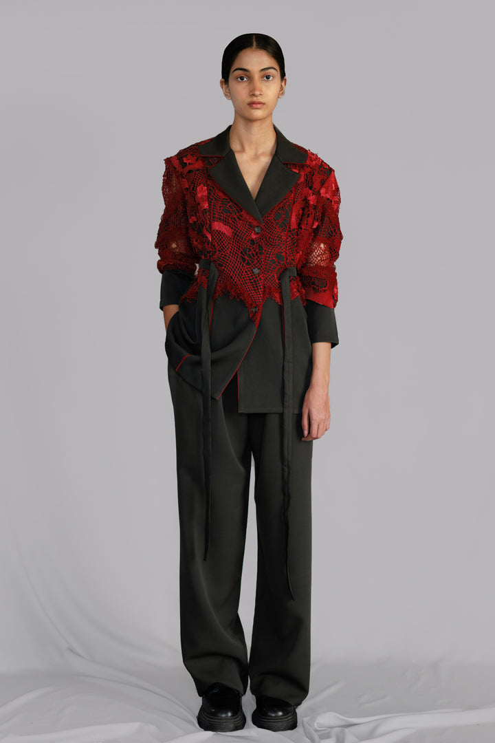 Red map embroidery coat set