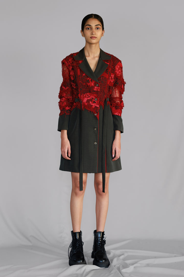 Red map embroidery coat dress