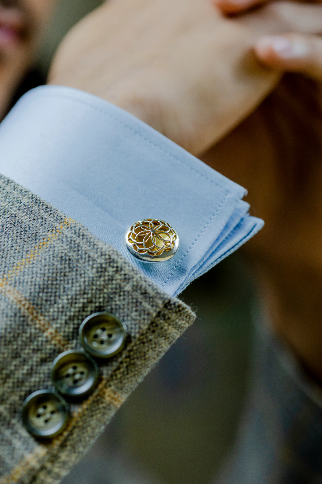 Golden Glimpse Cufflinks
