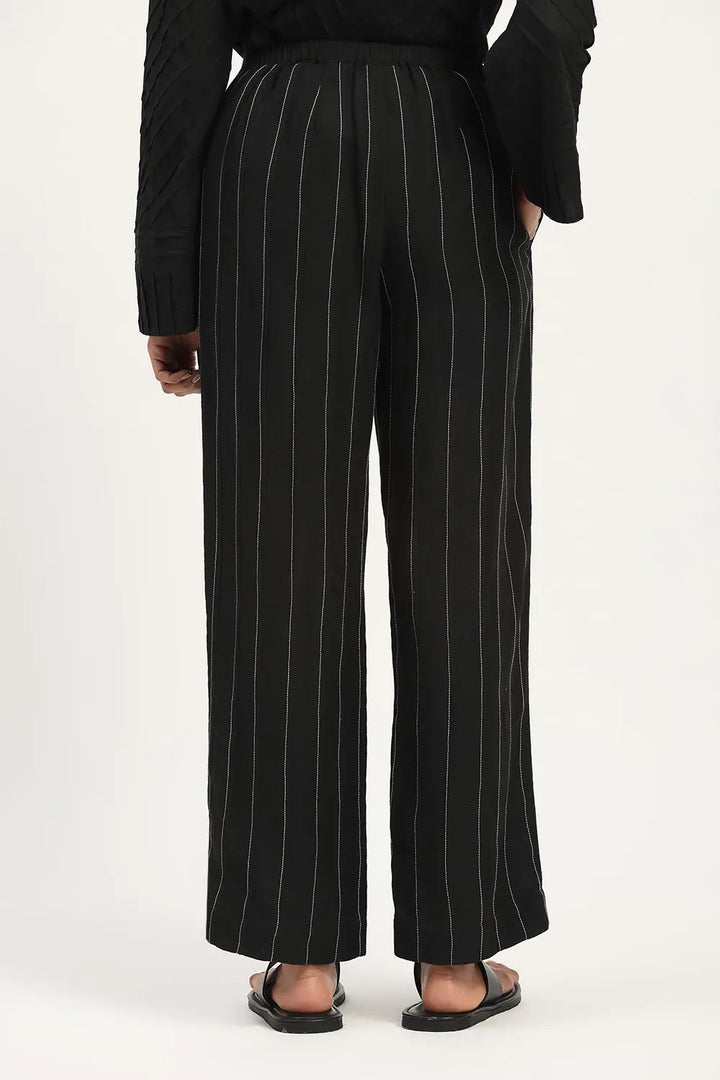 Pleated Linen Trouser