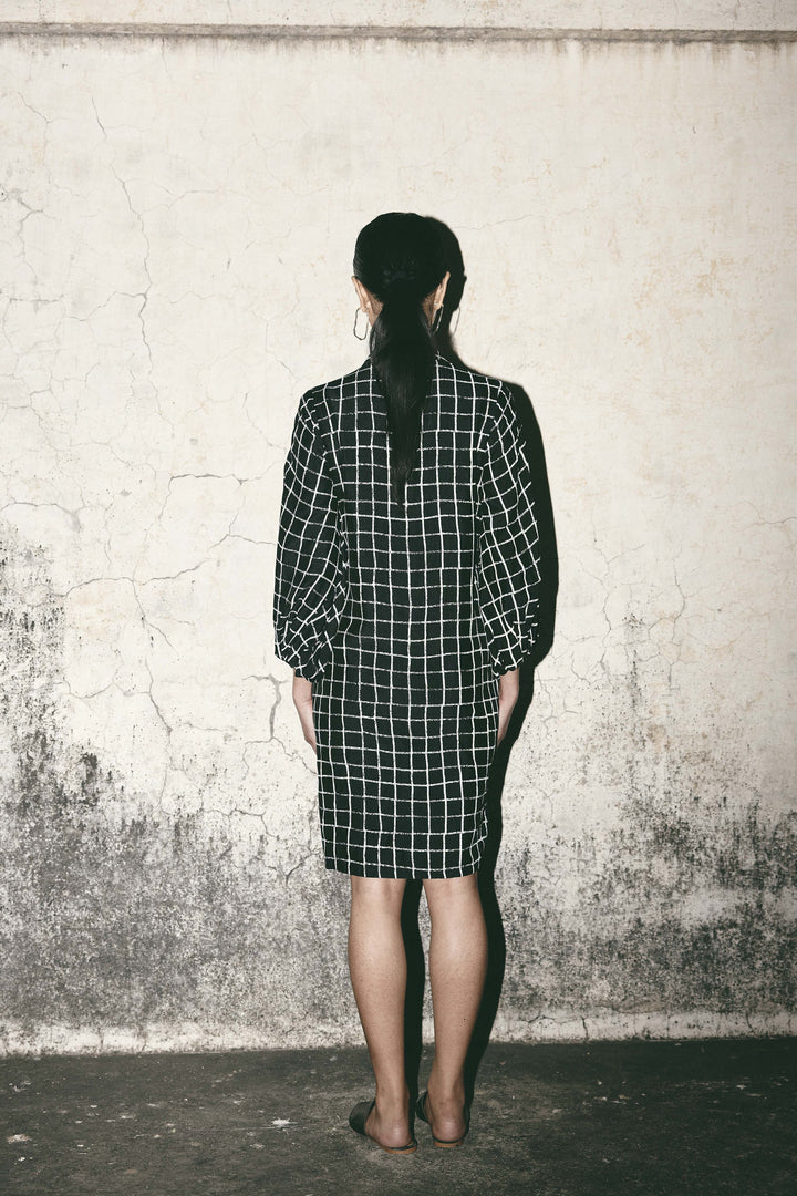 Grid comfort dress