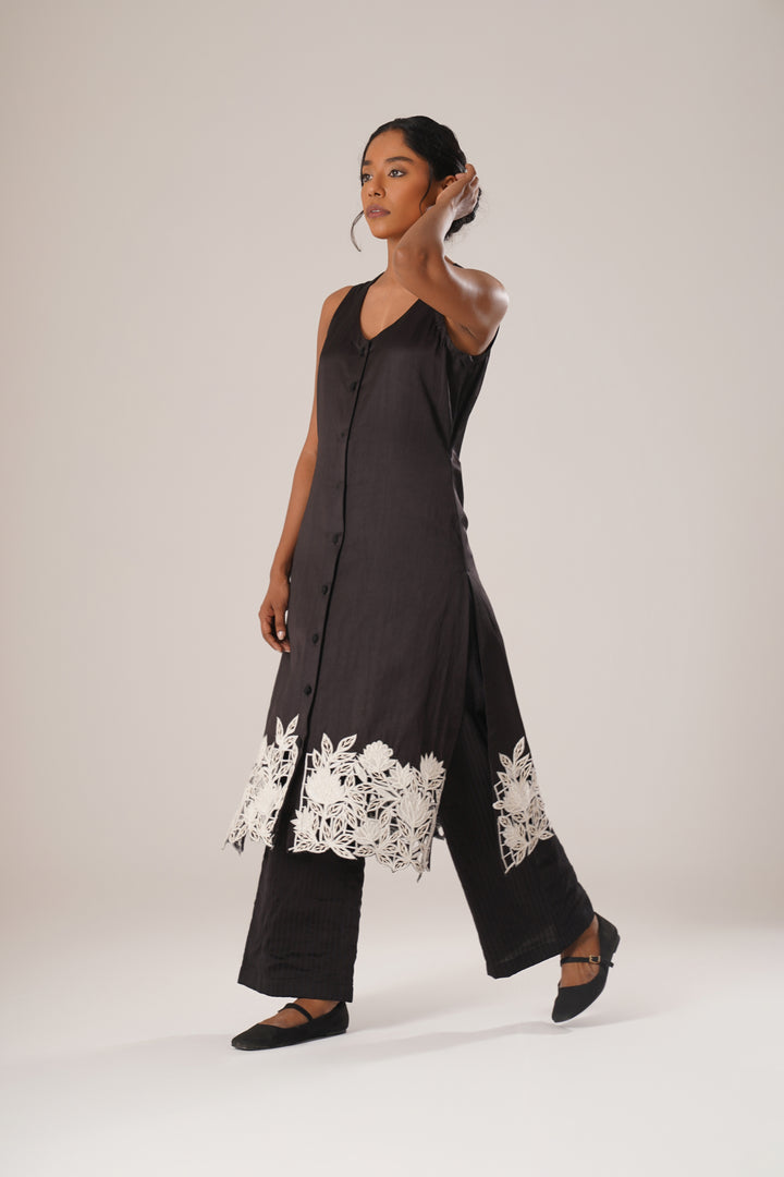 Noir Flora Kurta