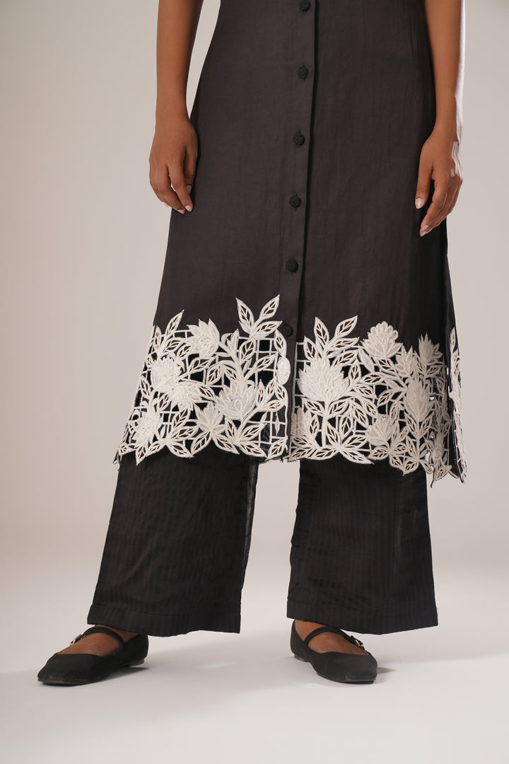 Noir Flora Kurta