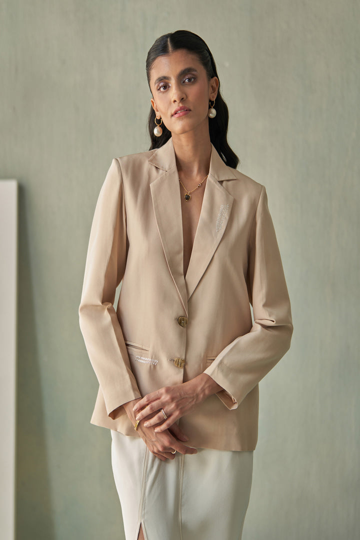 BEIGE BLAZER