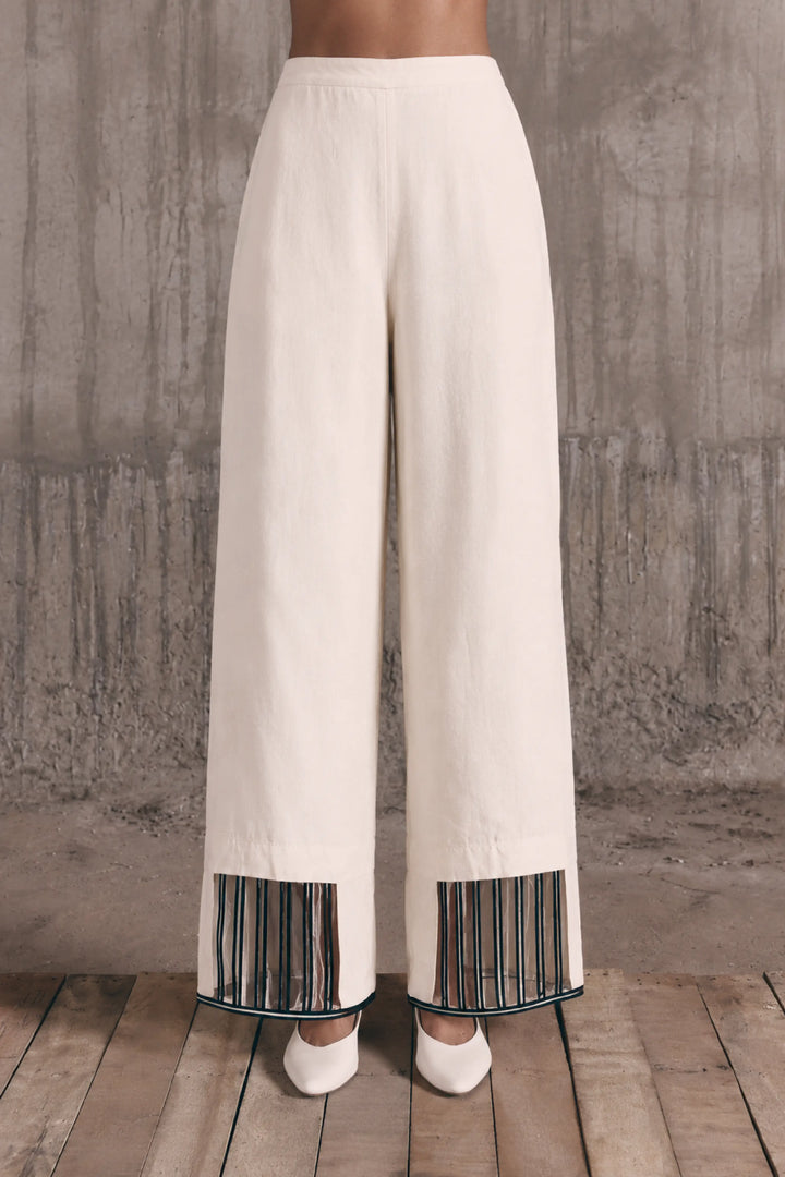 The Space Between - Frame Pants