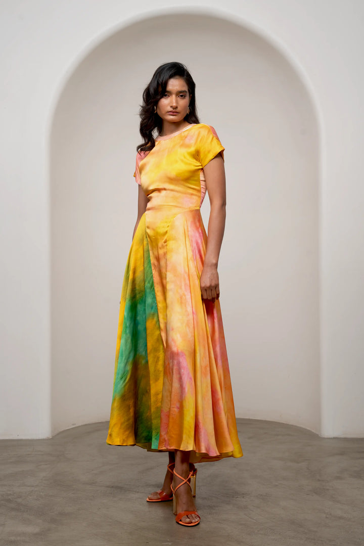 Ova Contrast Maxi