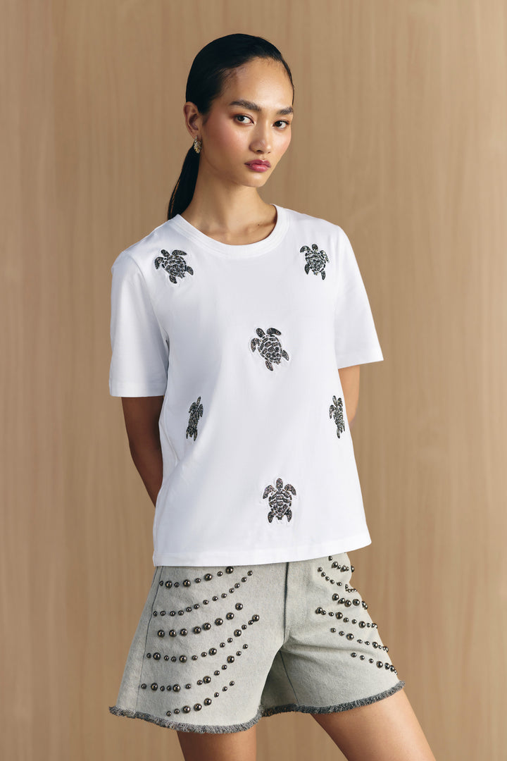 WHITE TURTLE EMBELLISHED T-SHIRT