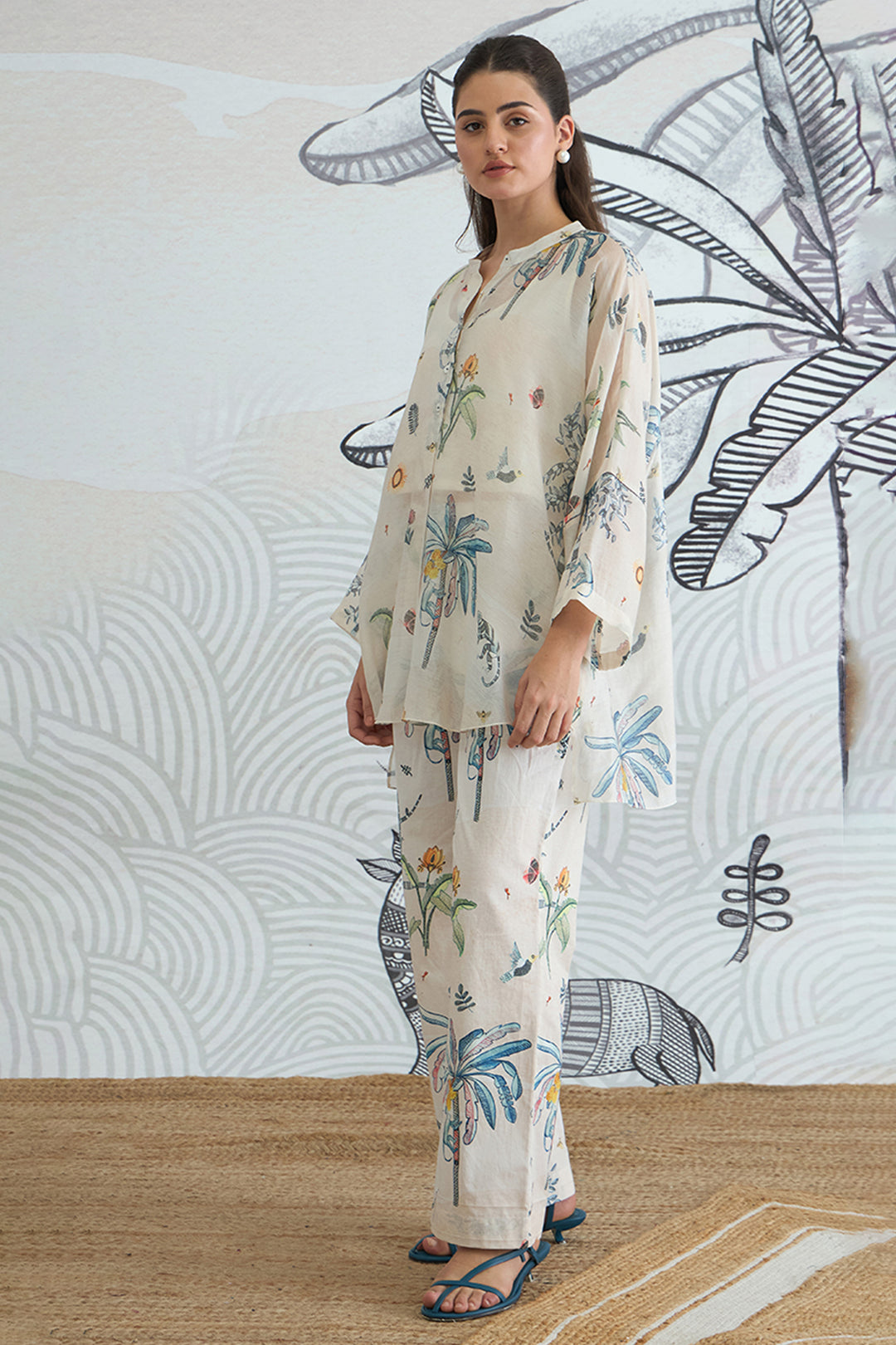 JUNGLE NAMAH TUNIC WITH PANTS