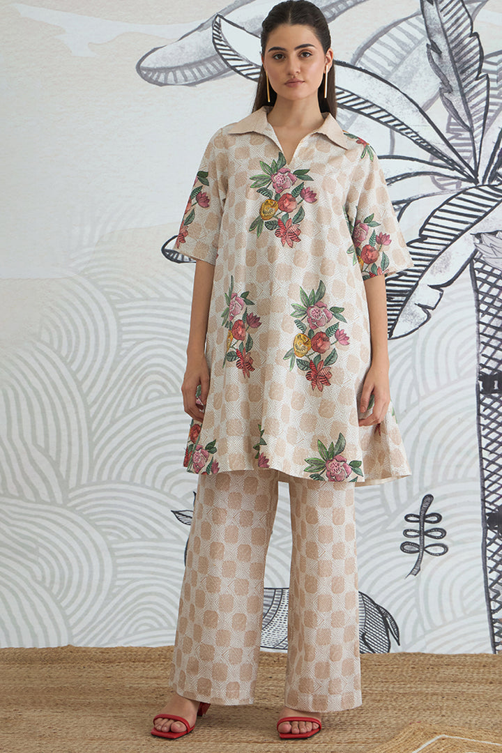 Beige Check Flower Box Pleat Dress With Pants