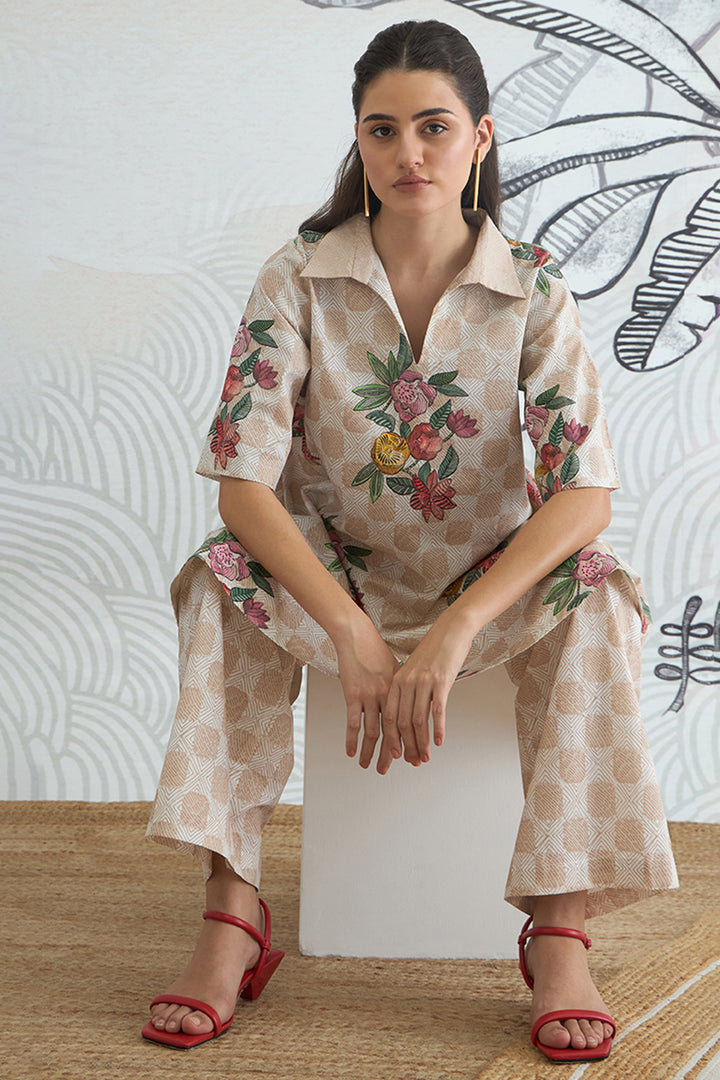 Beige Check Flower Box Pleat Dress With Pants