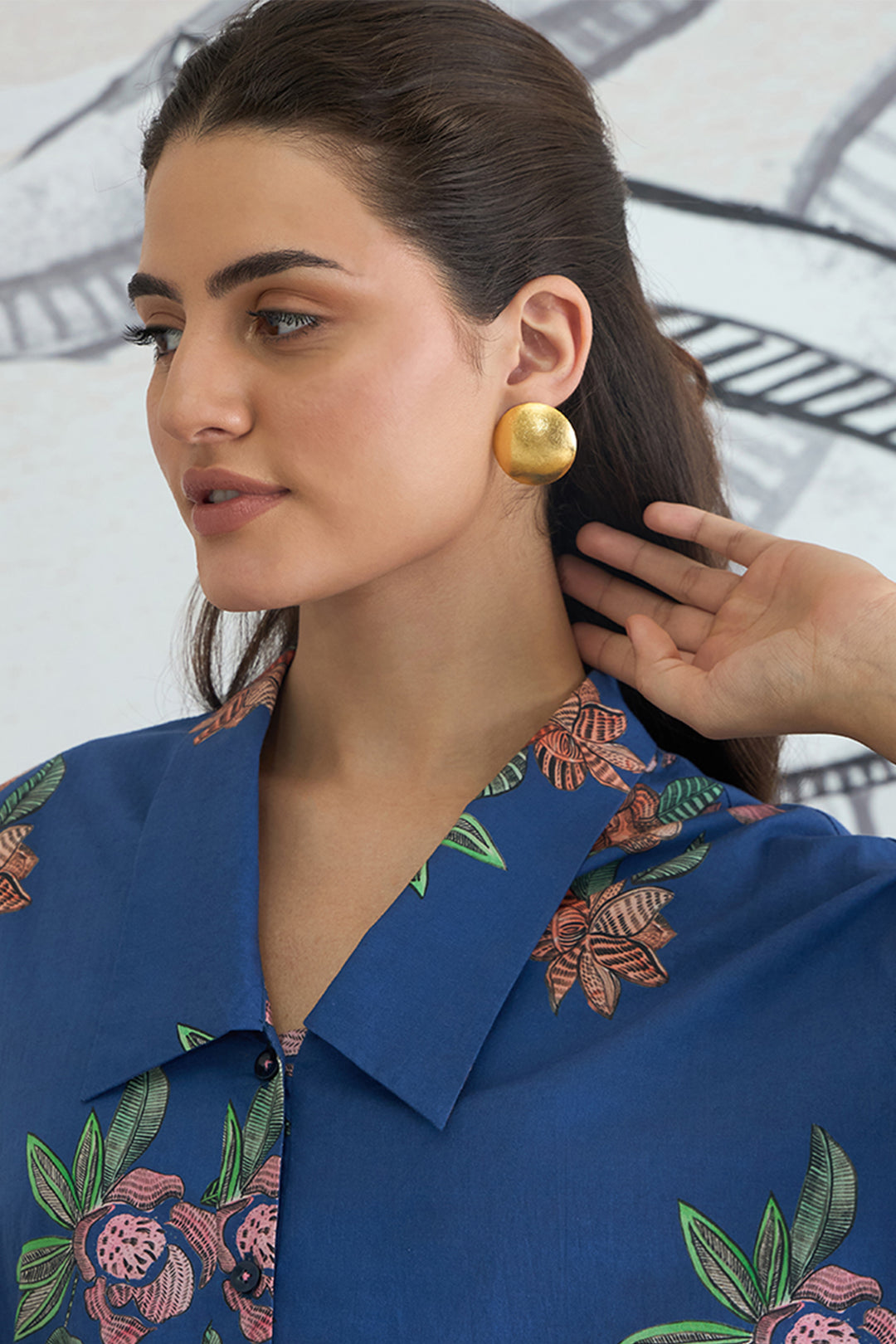 Blue Flower Big Collar Shirt