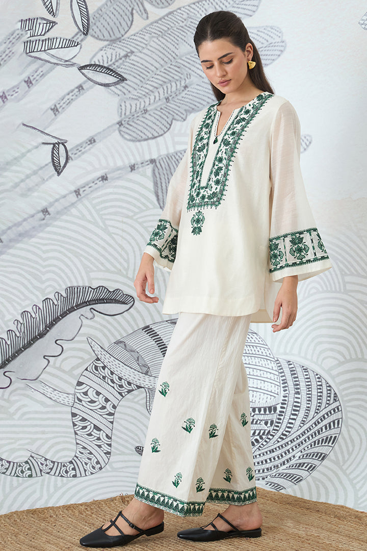 Green Yoke Embroidery Short Tunic With Pants