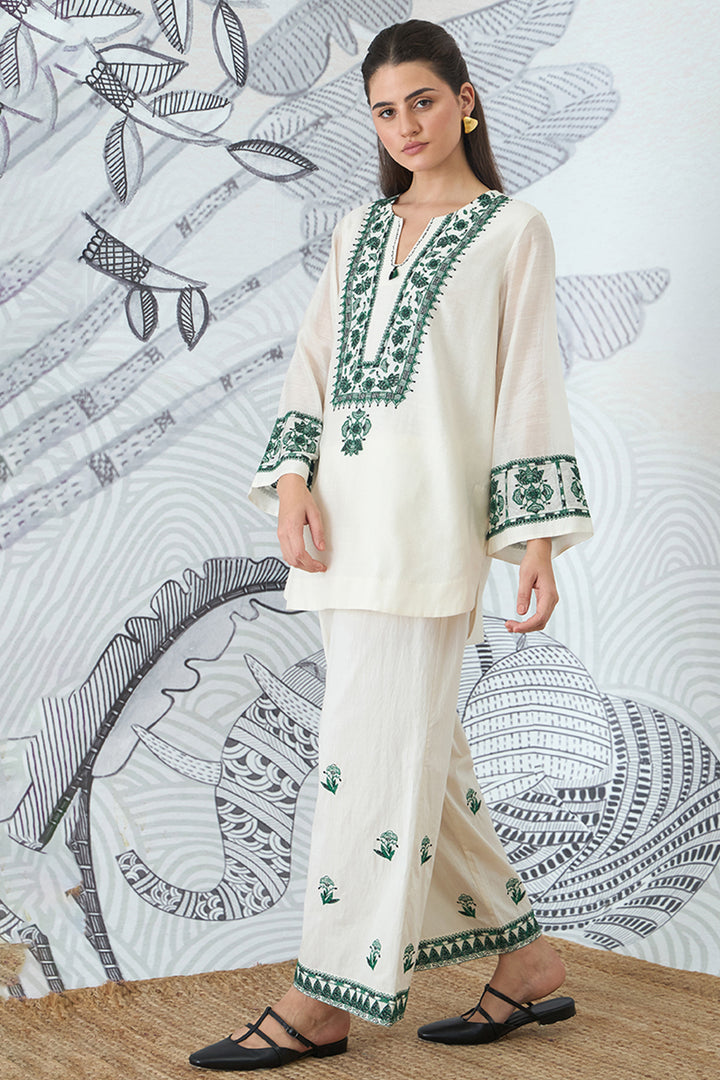 Green Yoke Embroidery Short Tunic With Pants