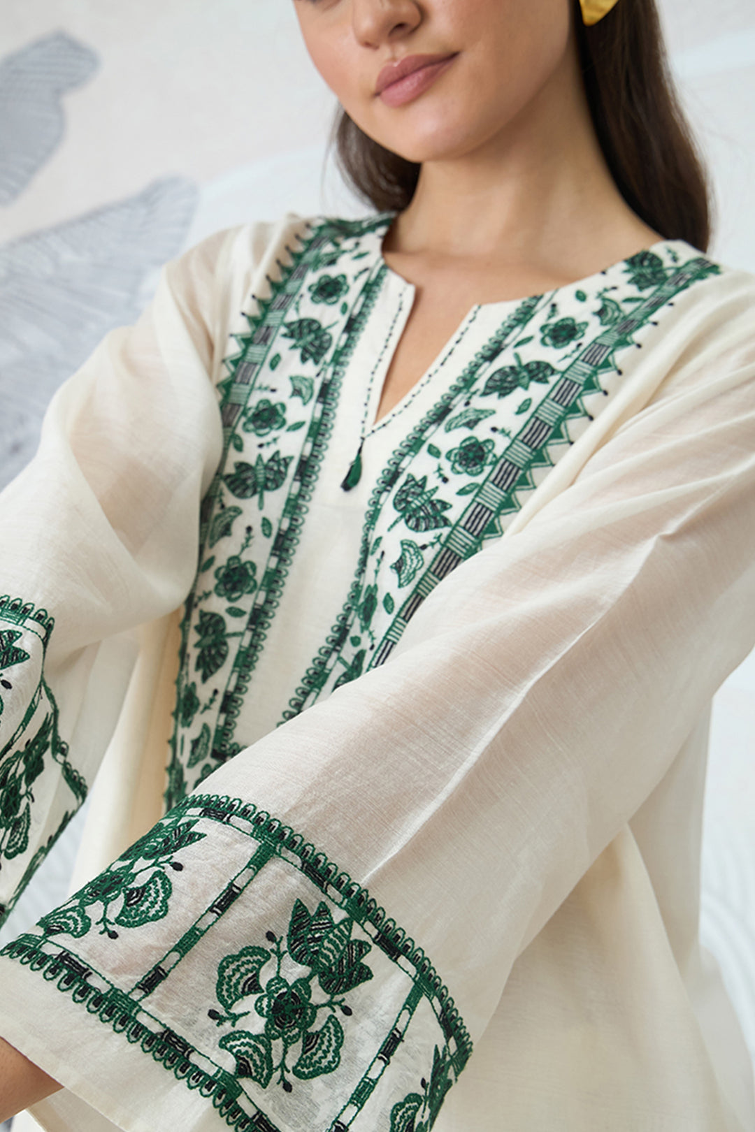 Green Yoke Embroidery Short Tunic With Pants