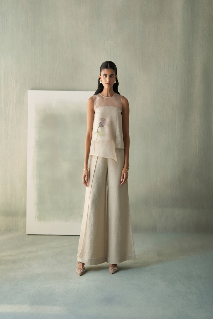 Desert sand linen co-ords