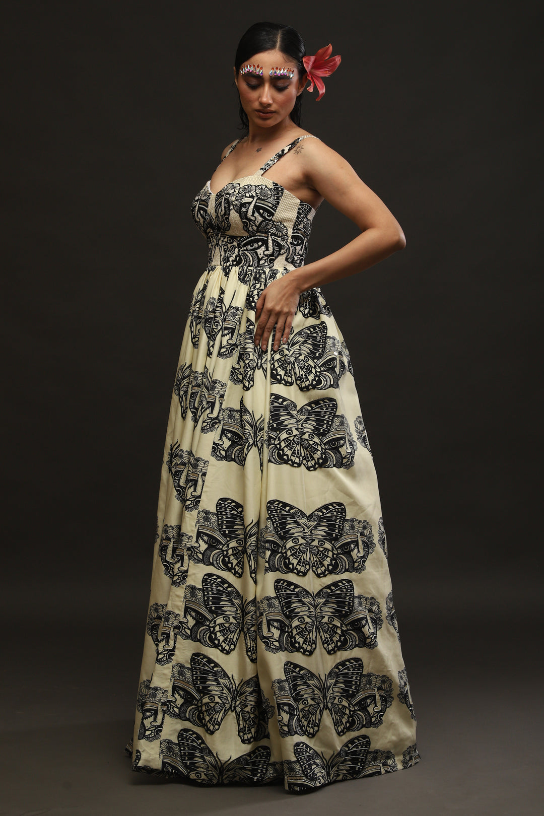 FULL LENGTH GOWN