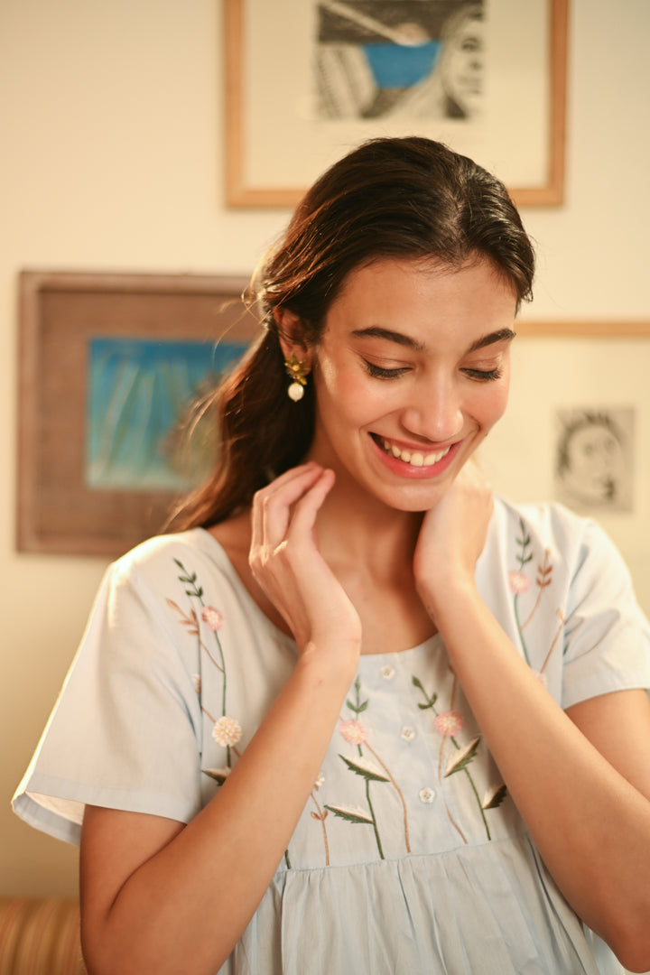 Figmenterie Flowerburst Pearl Drop Studs