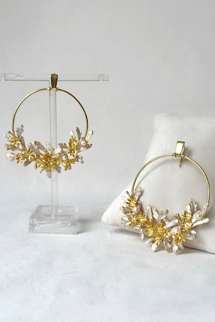 Figmenterie Blooming Crescent Chandbali