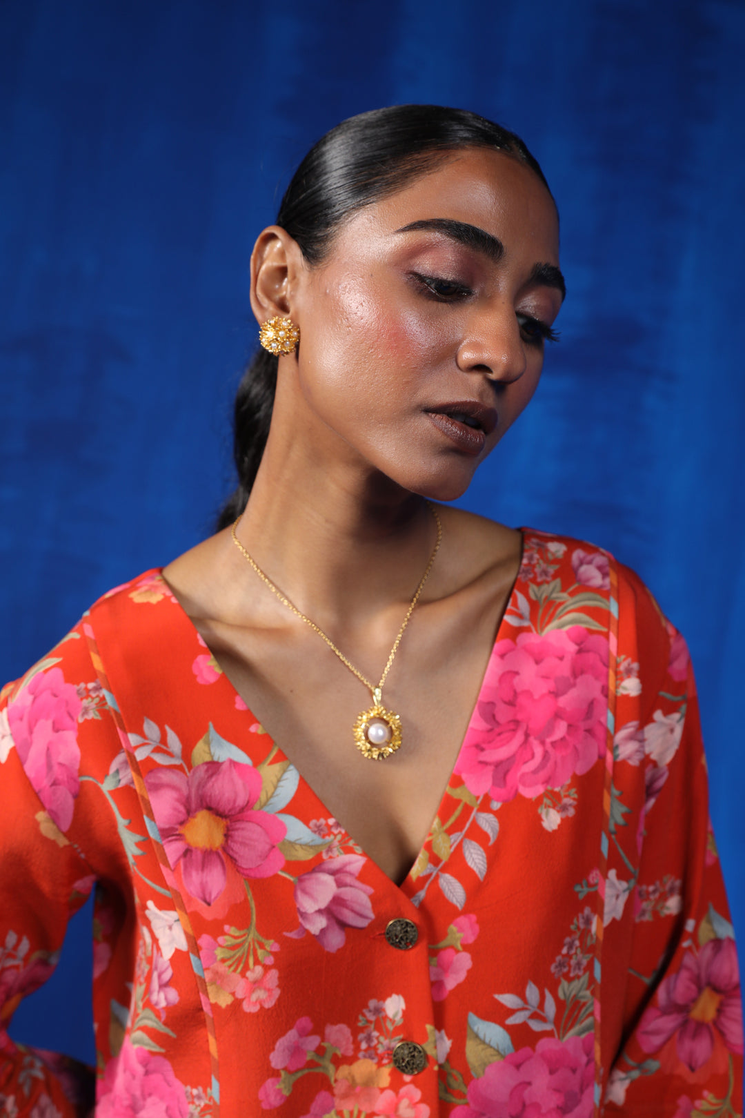 Figmenterie Sunshine mini pearl studs