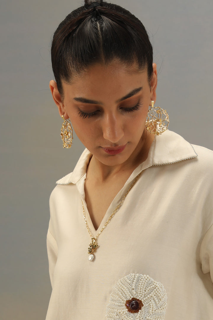 Figmenterie Flowerburst pearl Drop pendant