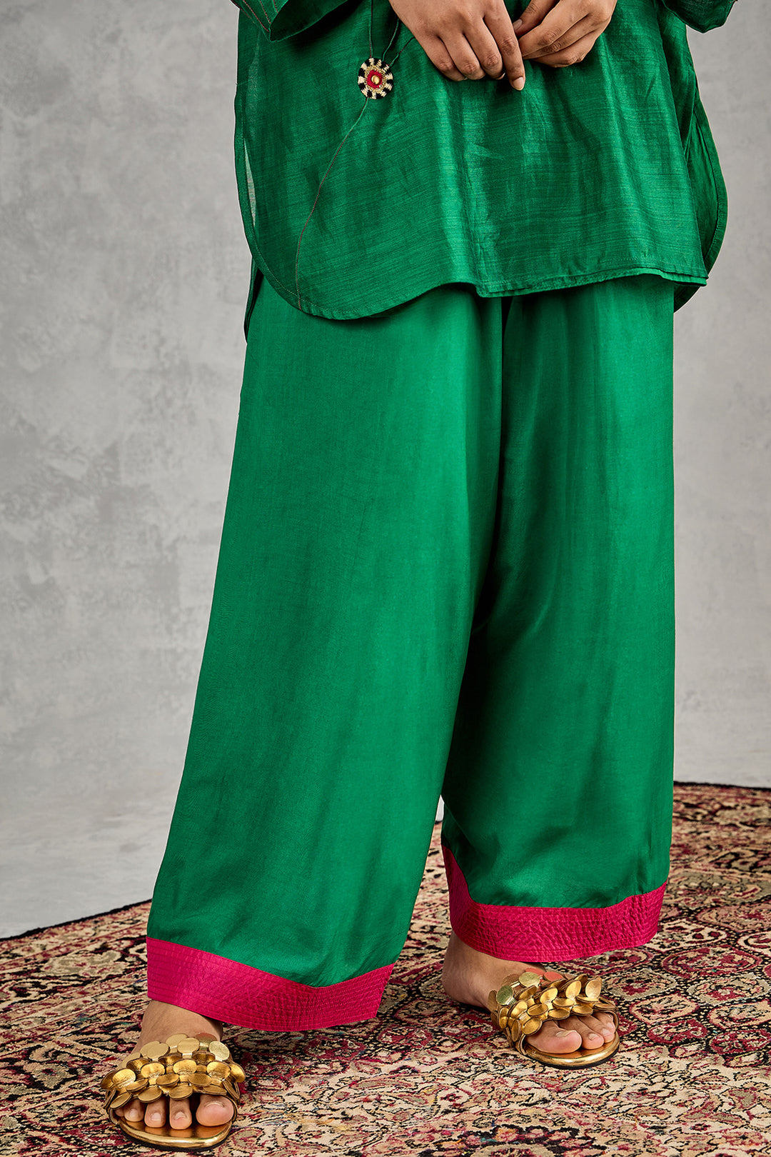 Green Fish Patch Embroidery Short Tunic Set