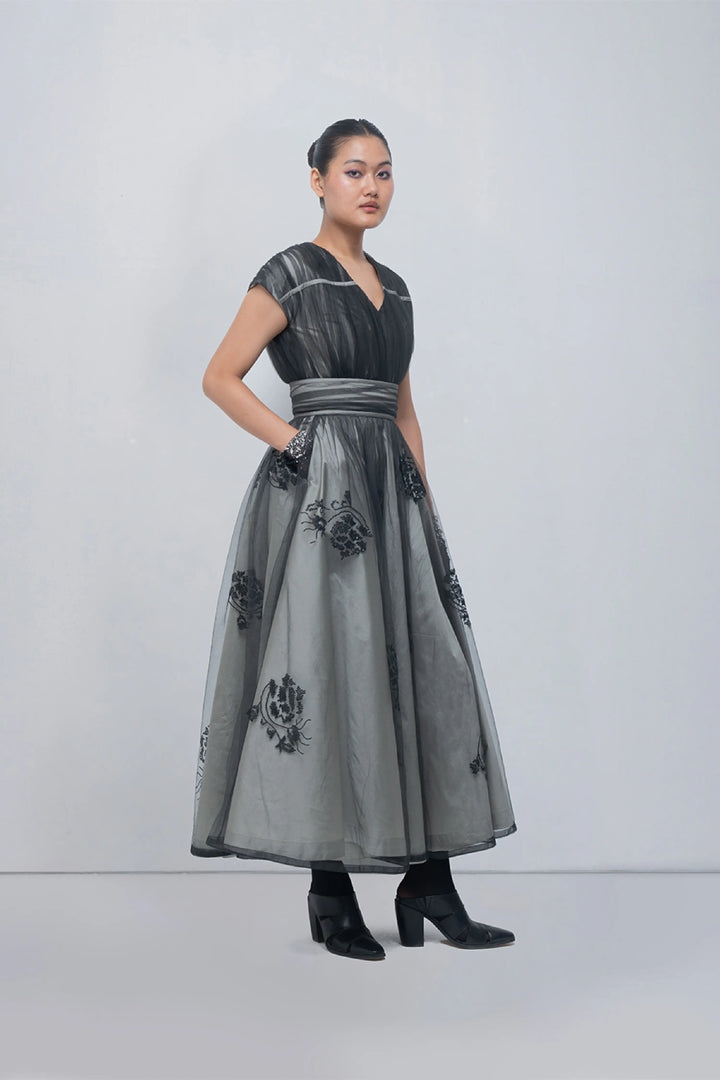Evara Dress