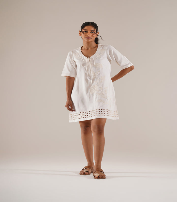 Light Leans Tunic Dress
