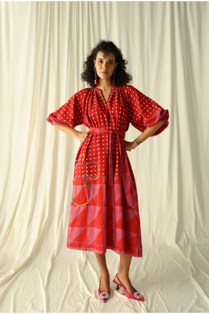 ANDRETTA EMBROIDERED PEASANT DRESS