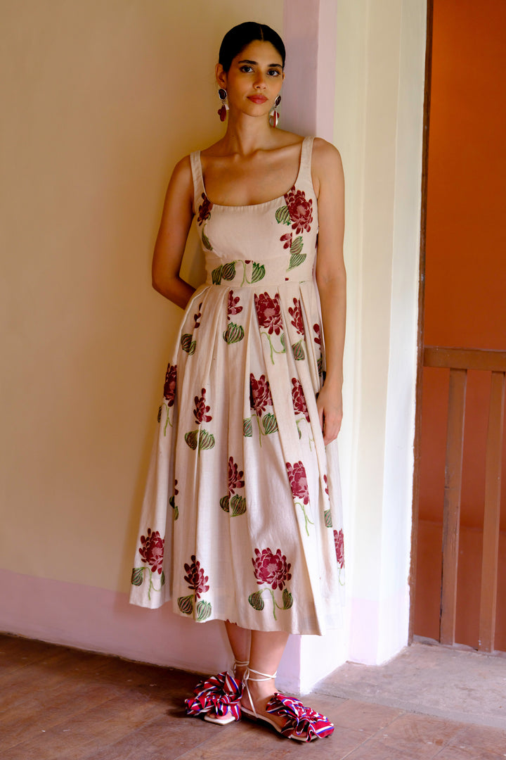 MALABAR HANDLOOM