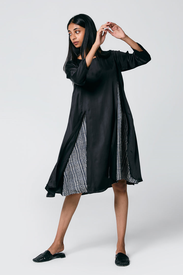 SLIT DRESS