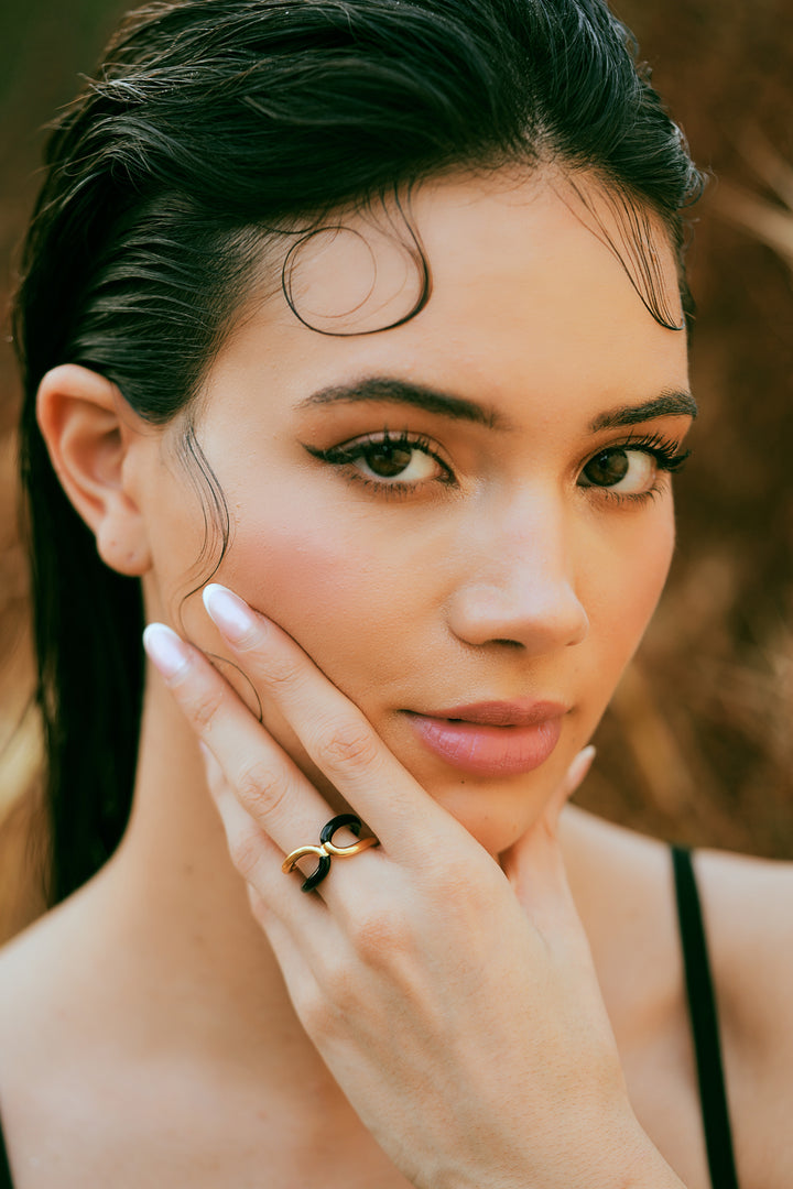 Twistie 2-way Black Enamel Gold Ring