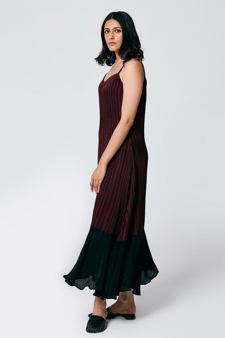 SLIP DRESS
