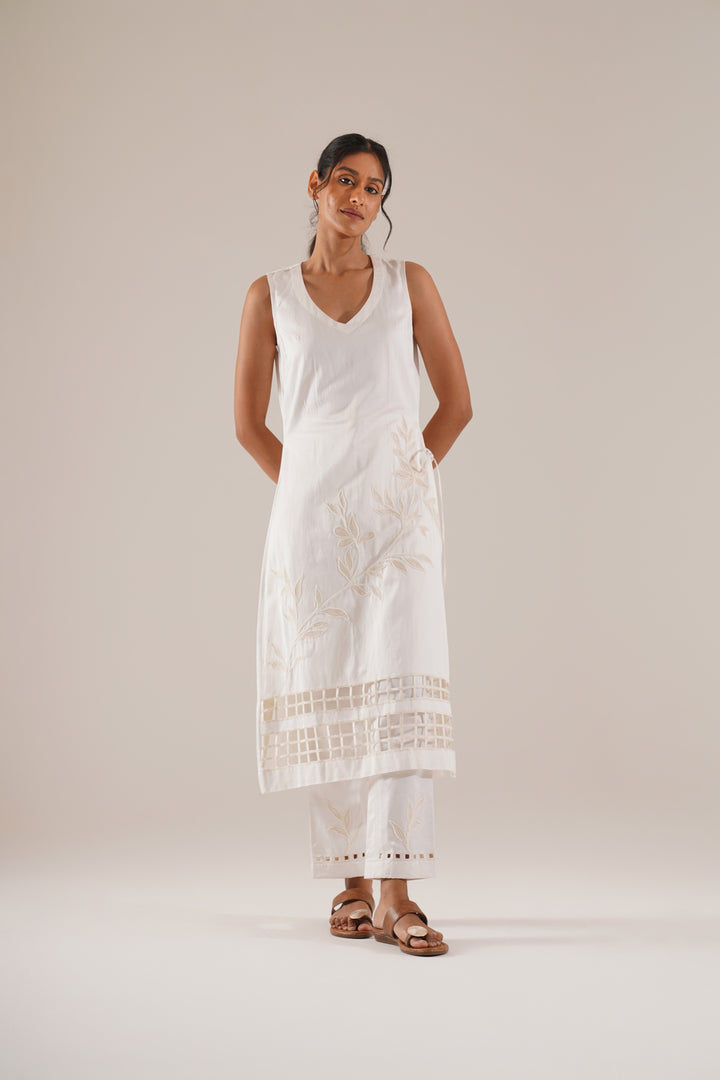 Quiet Window Kurta