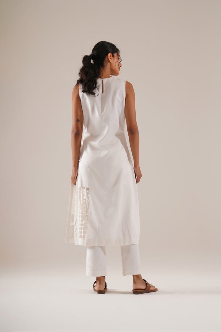 Quiet Window Kurta