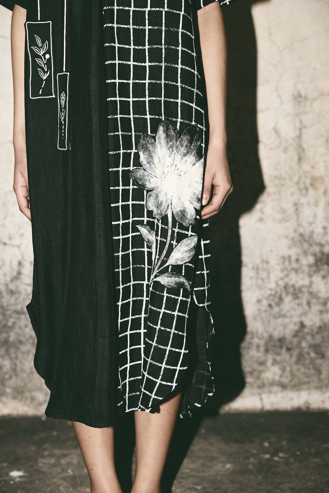 Grid bloom kaftan