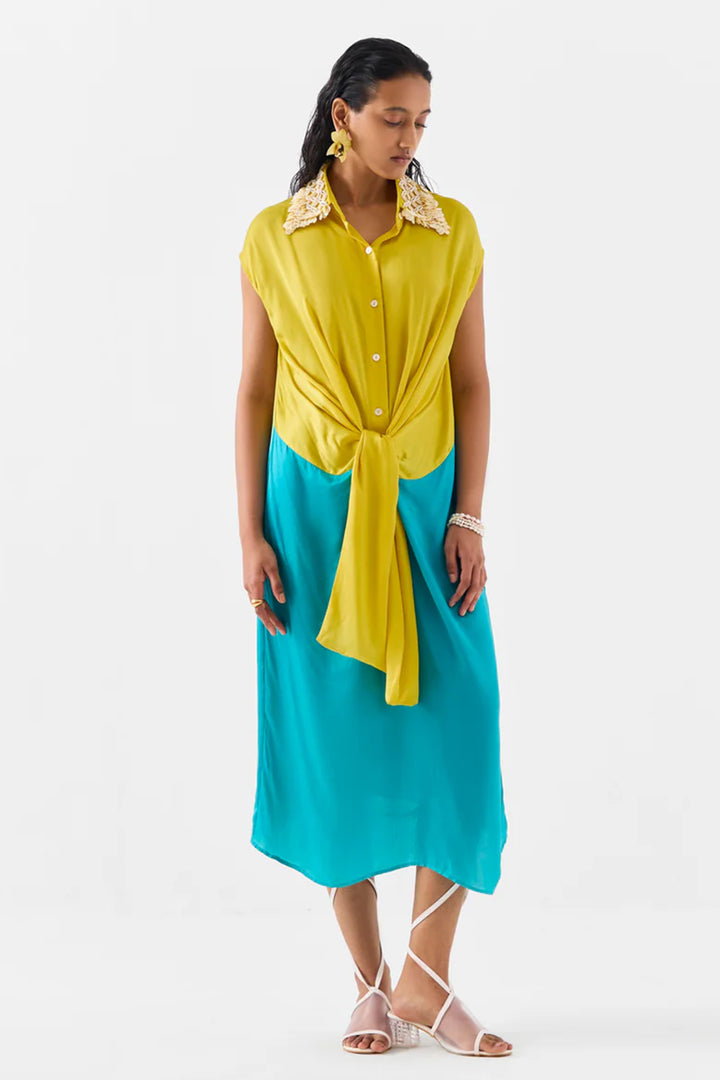 PINACOLADA KNOT DRESS