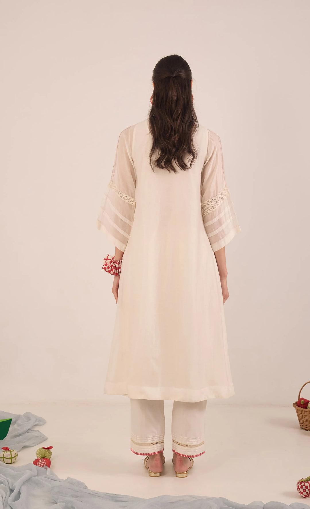 Khubani: Cotton Silk Embroidered Kurta Set - Ivory