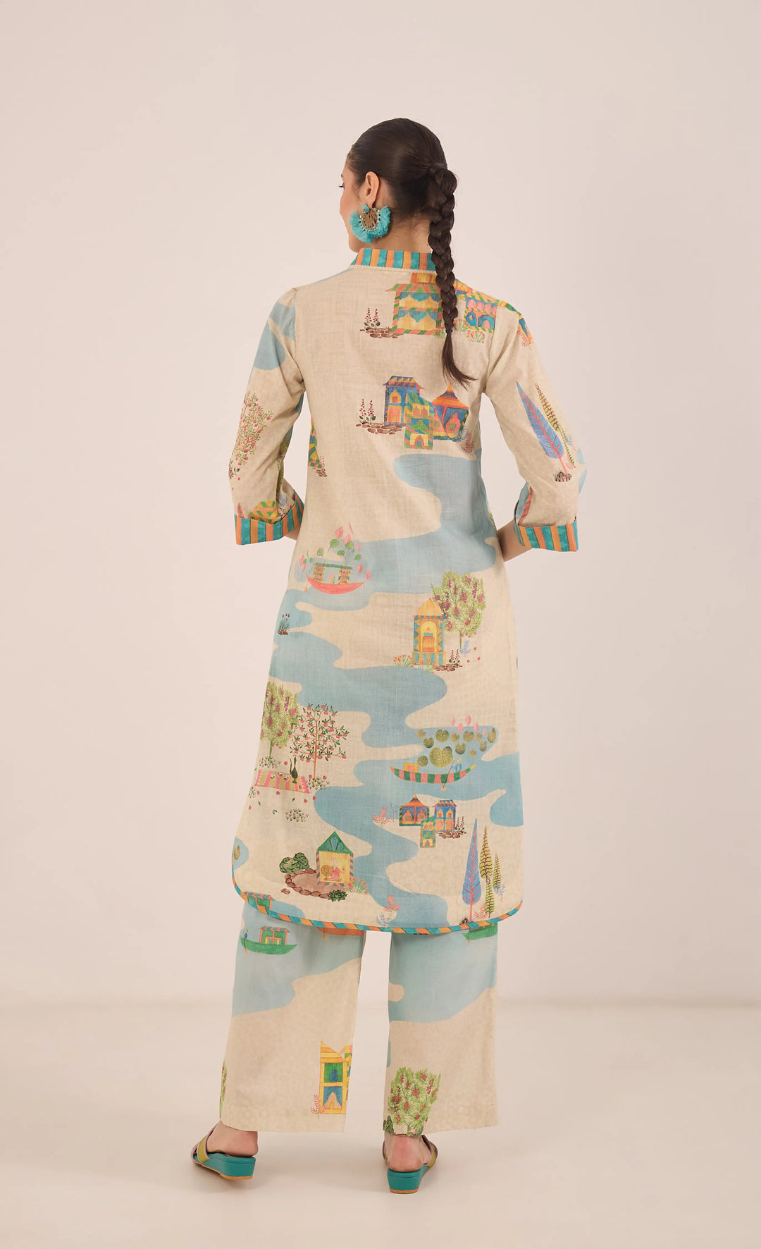 Safar: Cotton V-Neck Kurta Coord Set