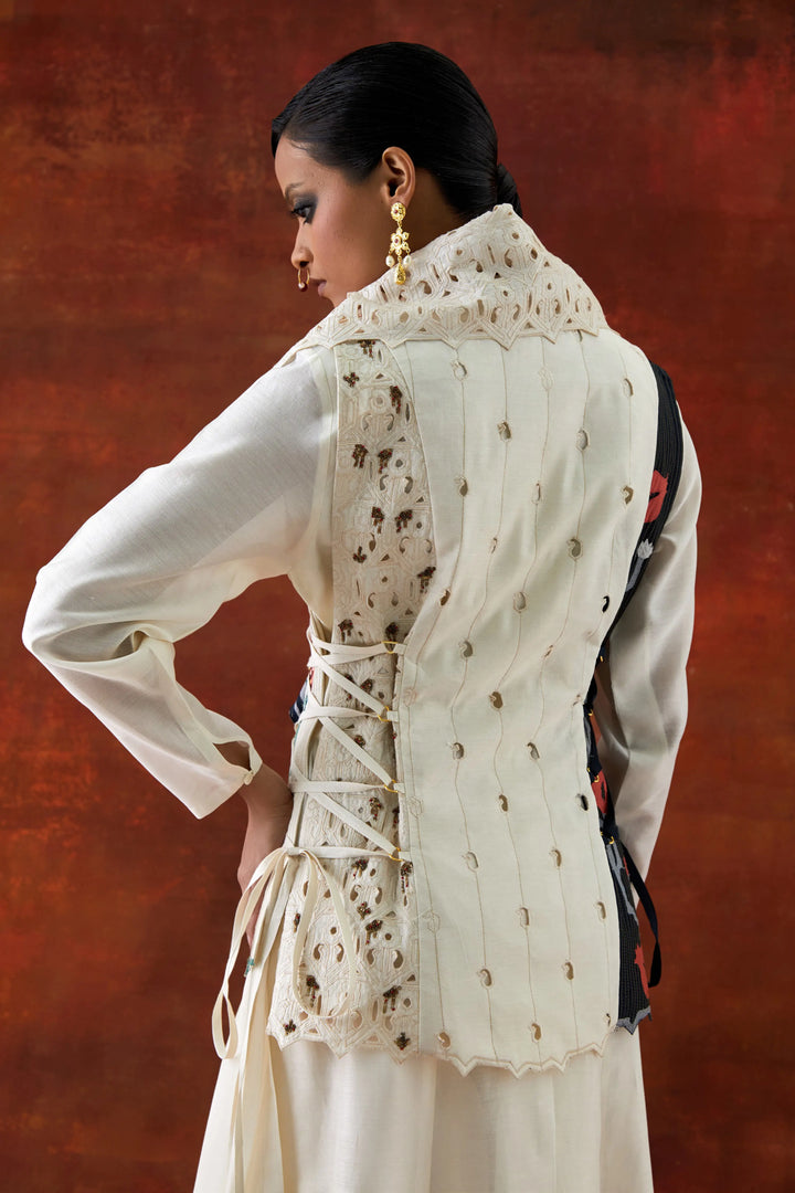 Draped Collar Side Tie Up Jacket With V Neck Draped Kurta And Pants