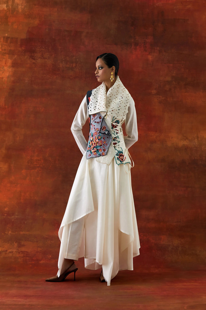 Draped Collar Side Tie Up Jacket With V Neck Draped Kurta And Pants