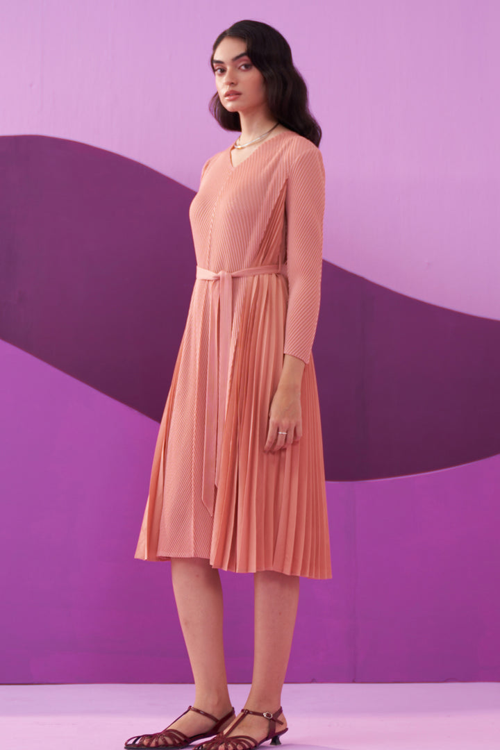 NUDE ANGNY DRESS