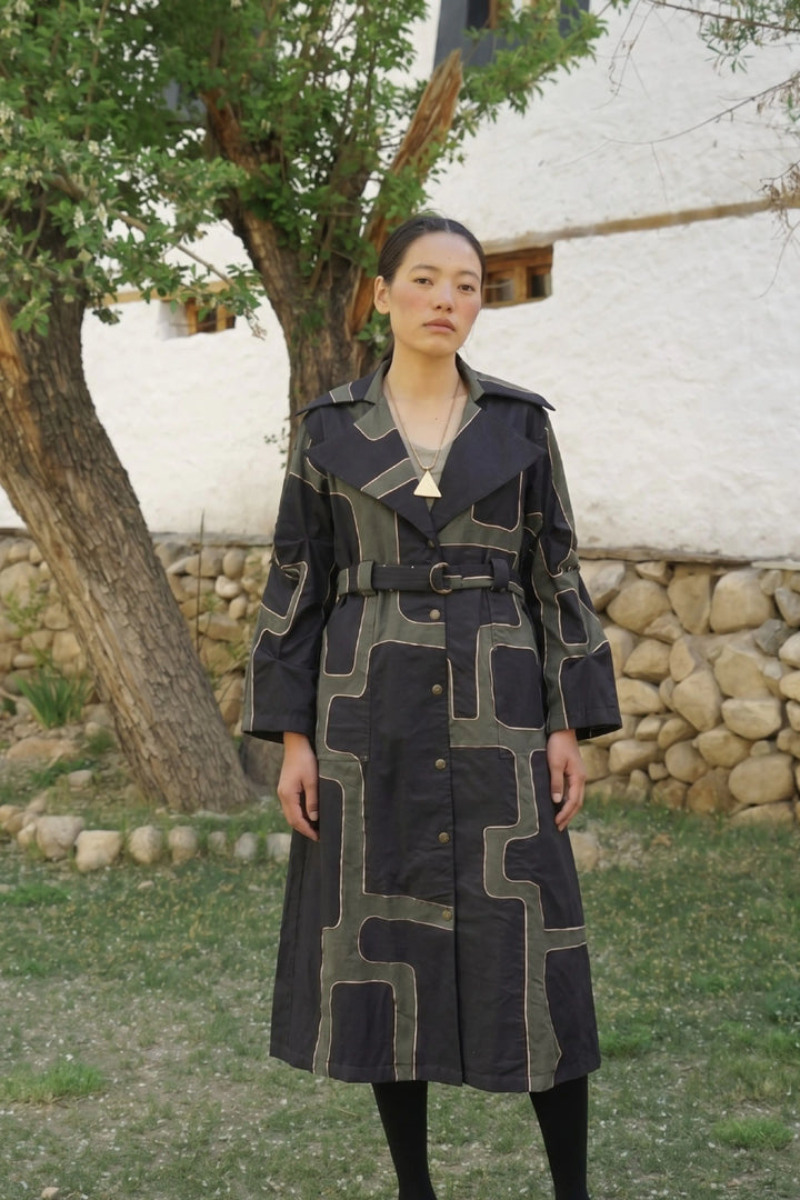 Zanskar Trench Coat-Noir