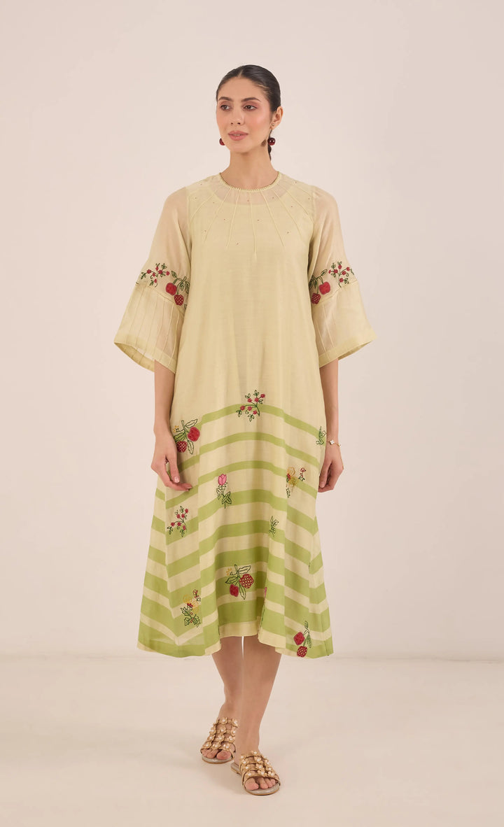 Chinar: Chanderi Floral Embroidery With Stripes Kurta Set - Green