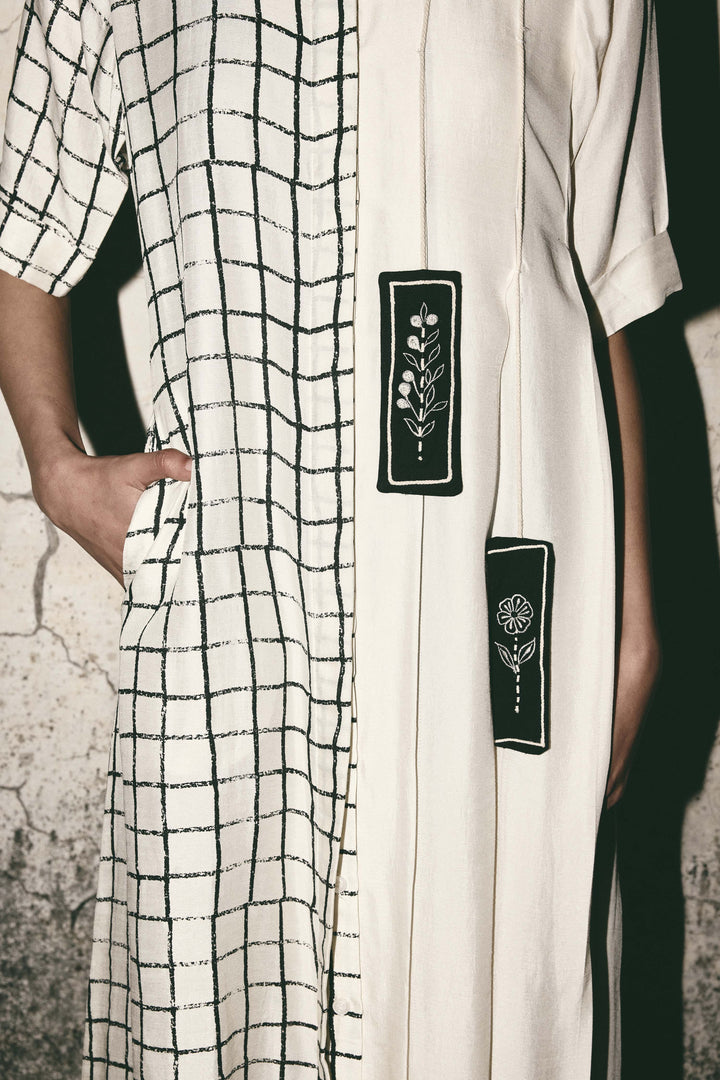Grid pleat dress