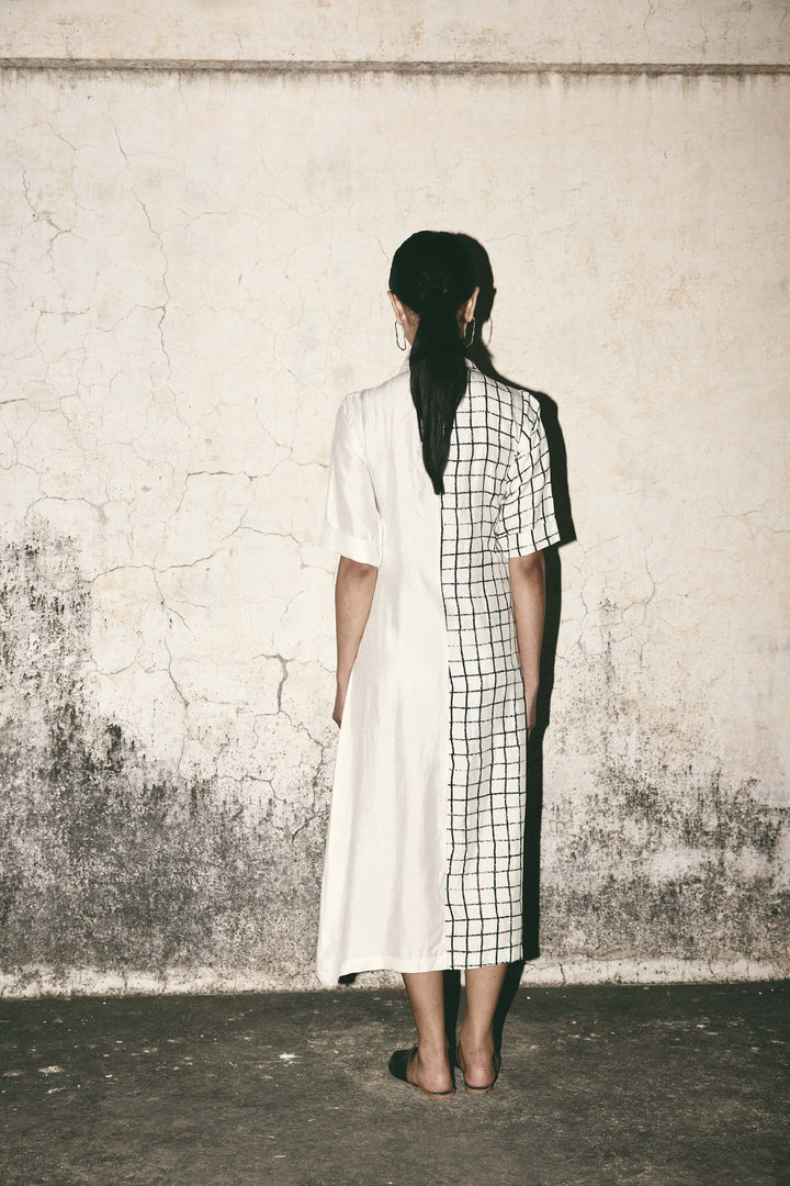 Grid pleat dress