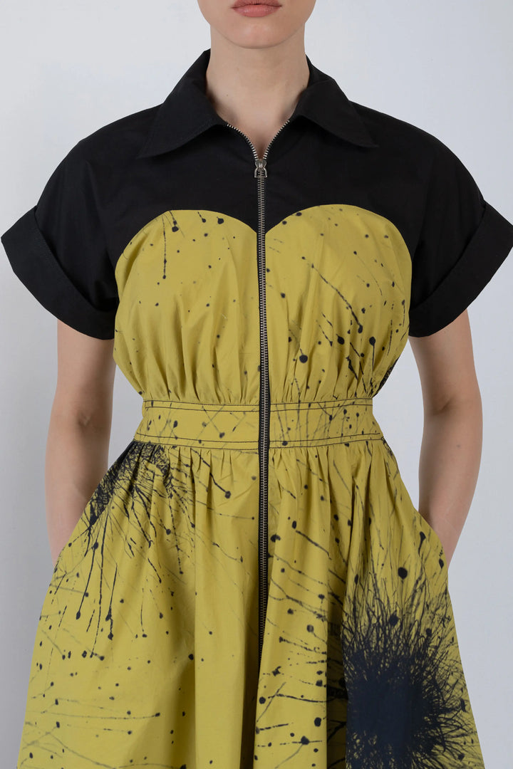 Cup Zipper Dress In Splatter Print