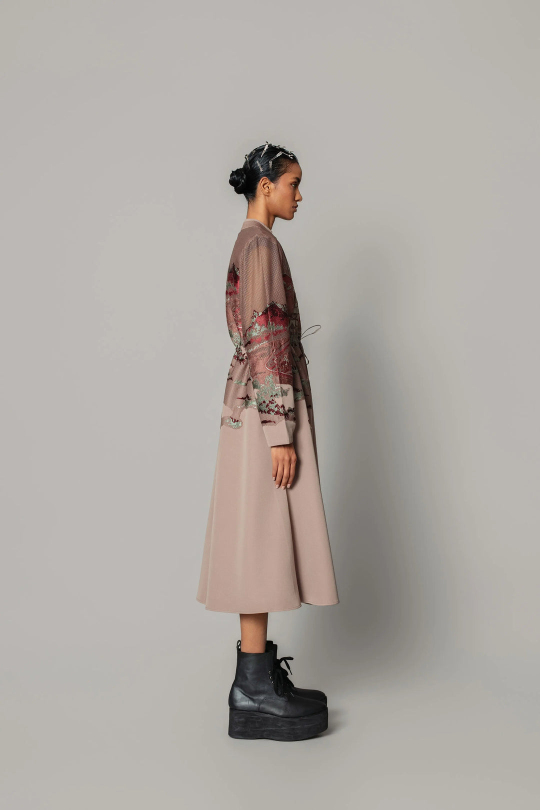 Brown hokusai embroidered long dress