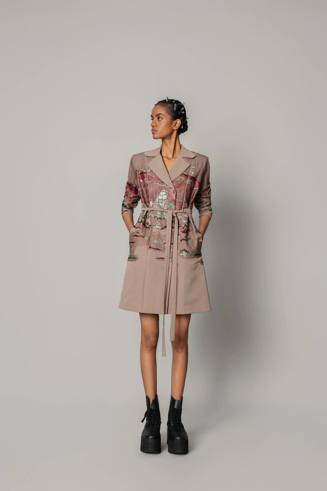 Brown hokusai embroidered coat dress
